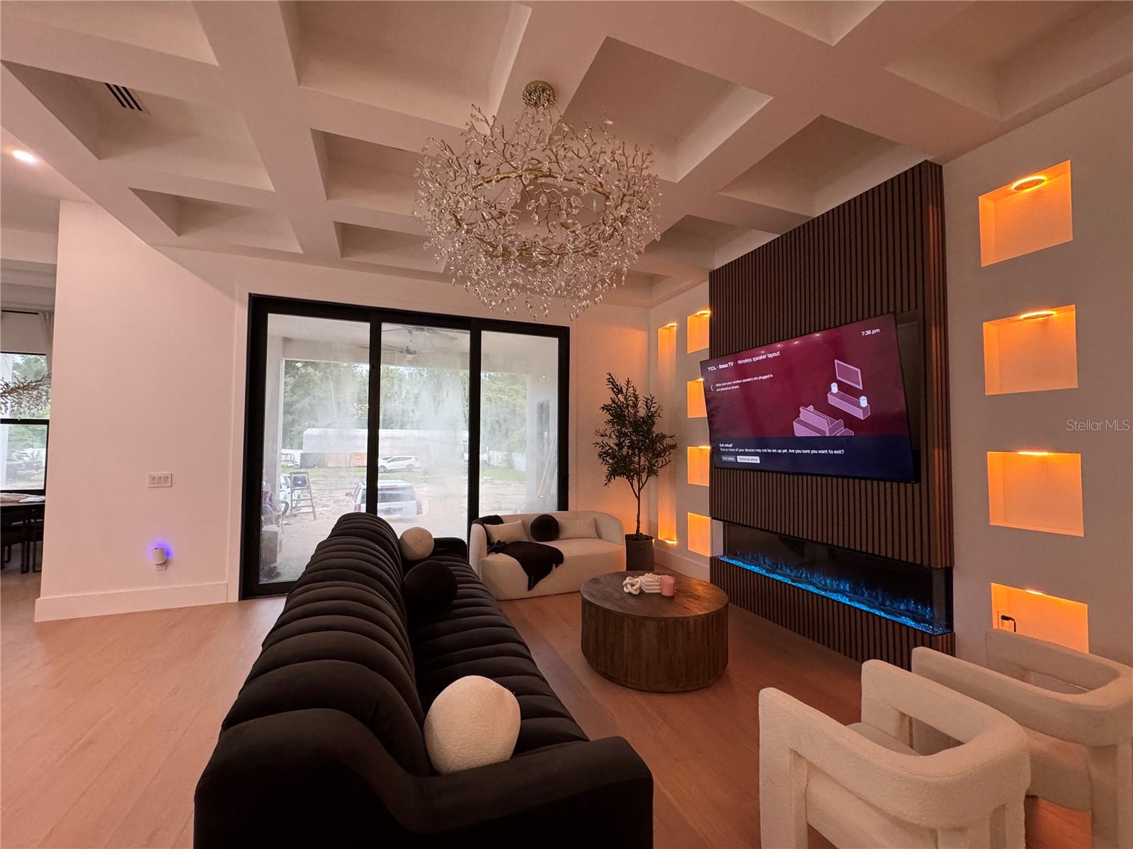 TROJAN TOWN - Residential