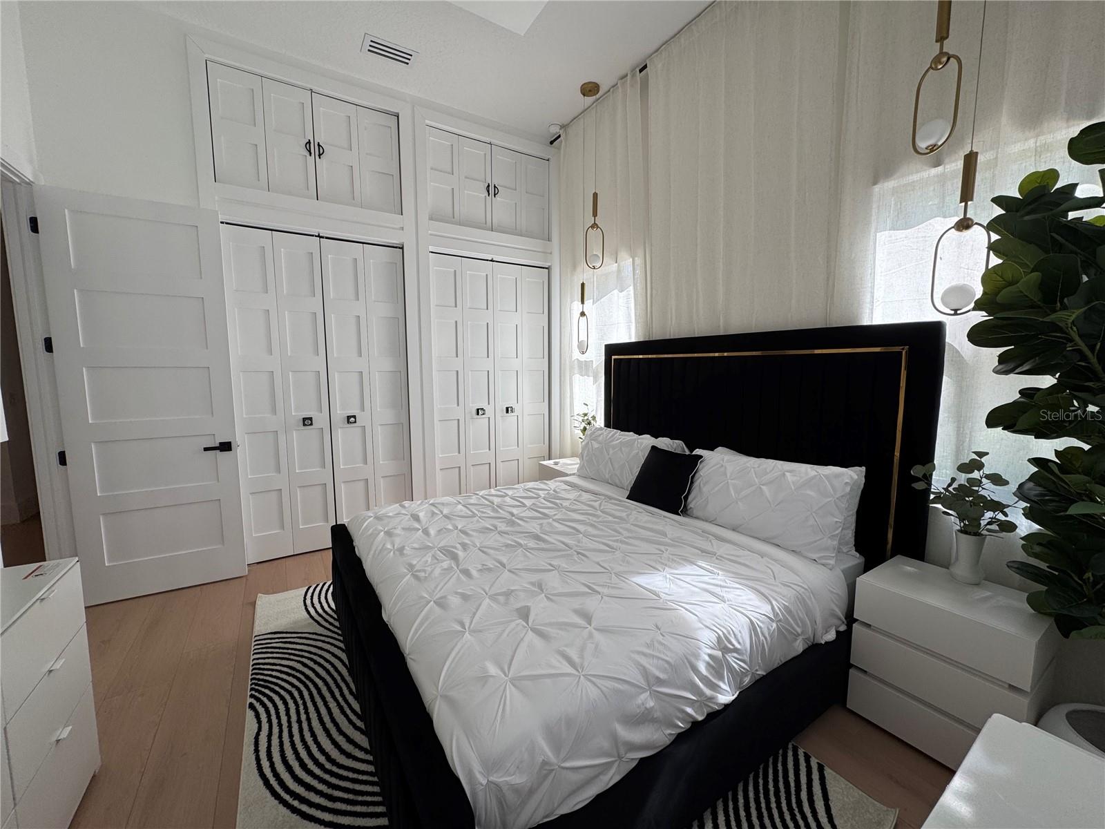 TROJAN TOWN - Residential