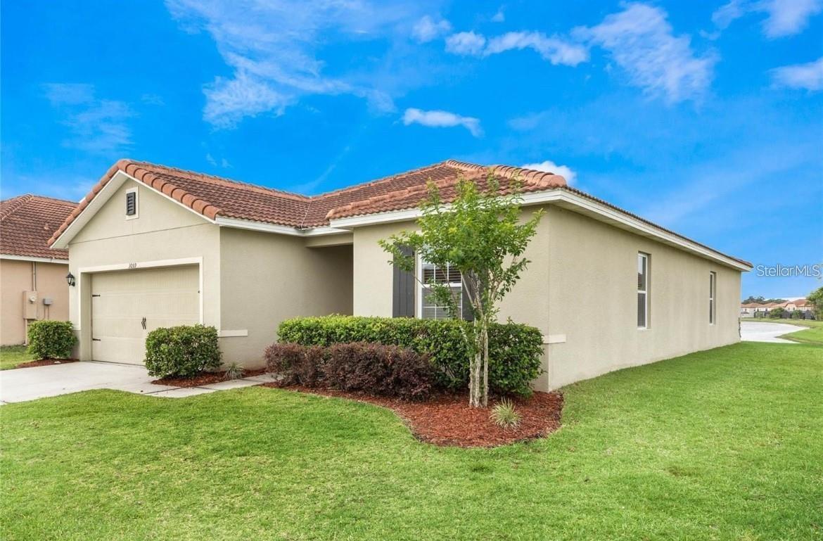 VILLA SOL VILLAGE 4 REP - Residential Lease