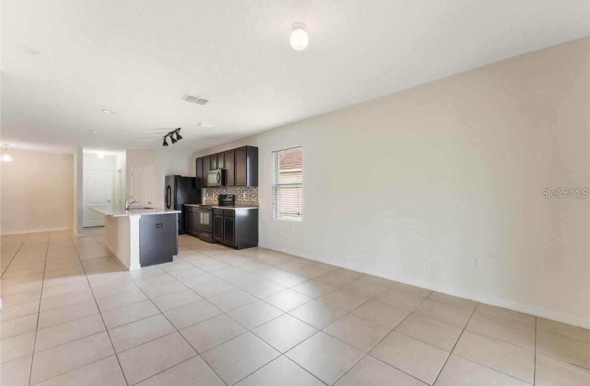 VILLA SOL VILLAGE 4 REP - Residential Lease