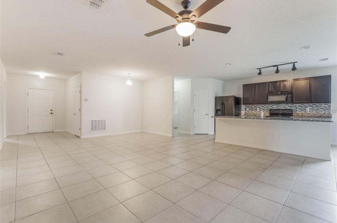 VILLA SOL VILLAGE 4 REP - Residential Lease