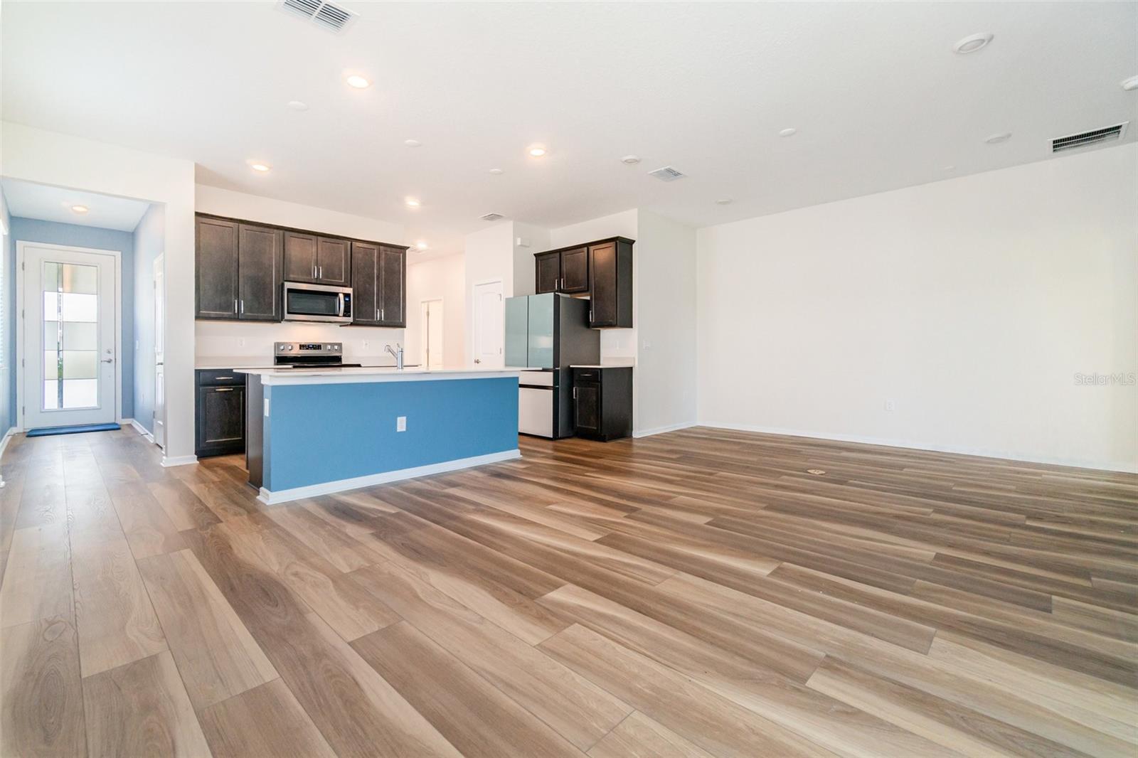 SERENOA LAKES PHASE 2 - Residential