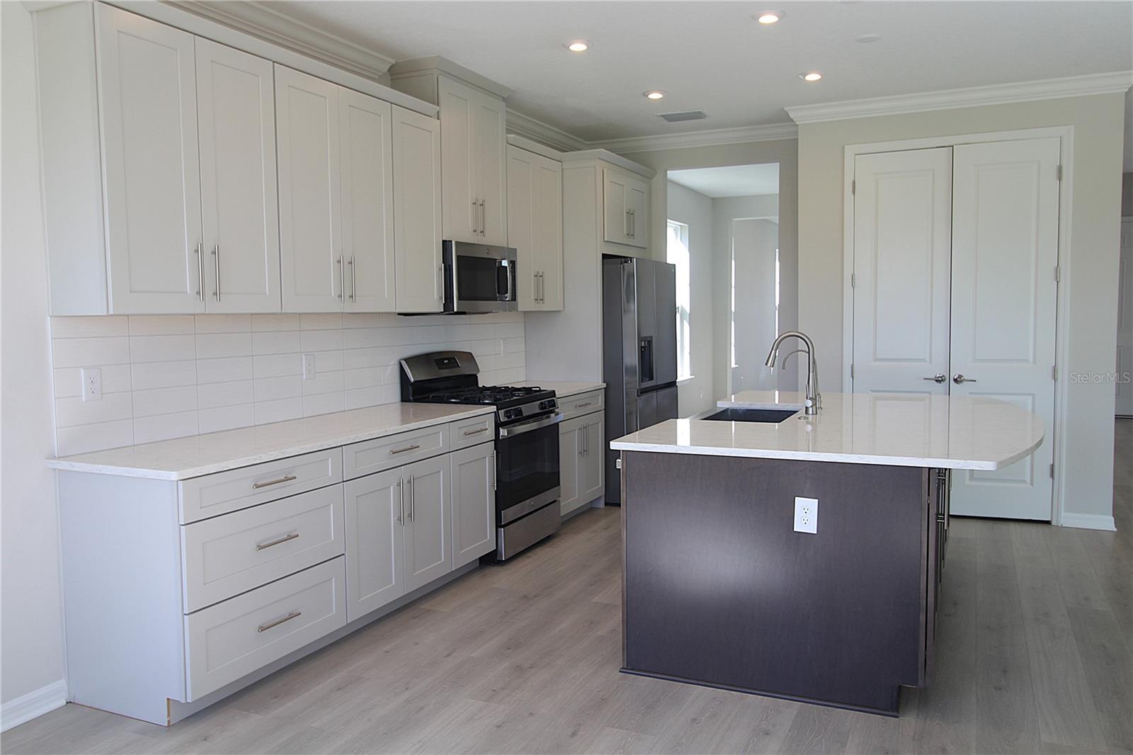 SORRENTO PH I - Residential Lease