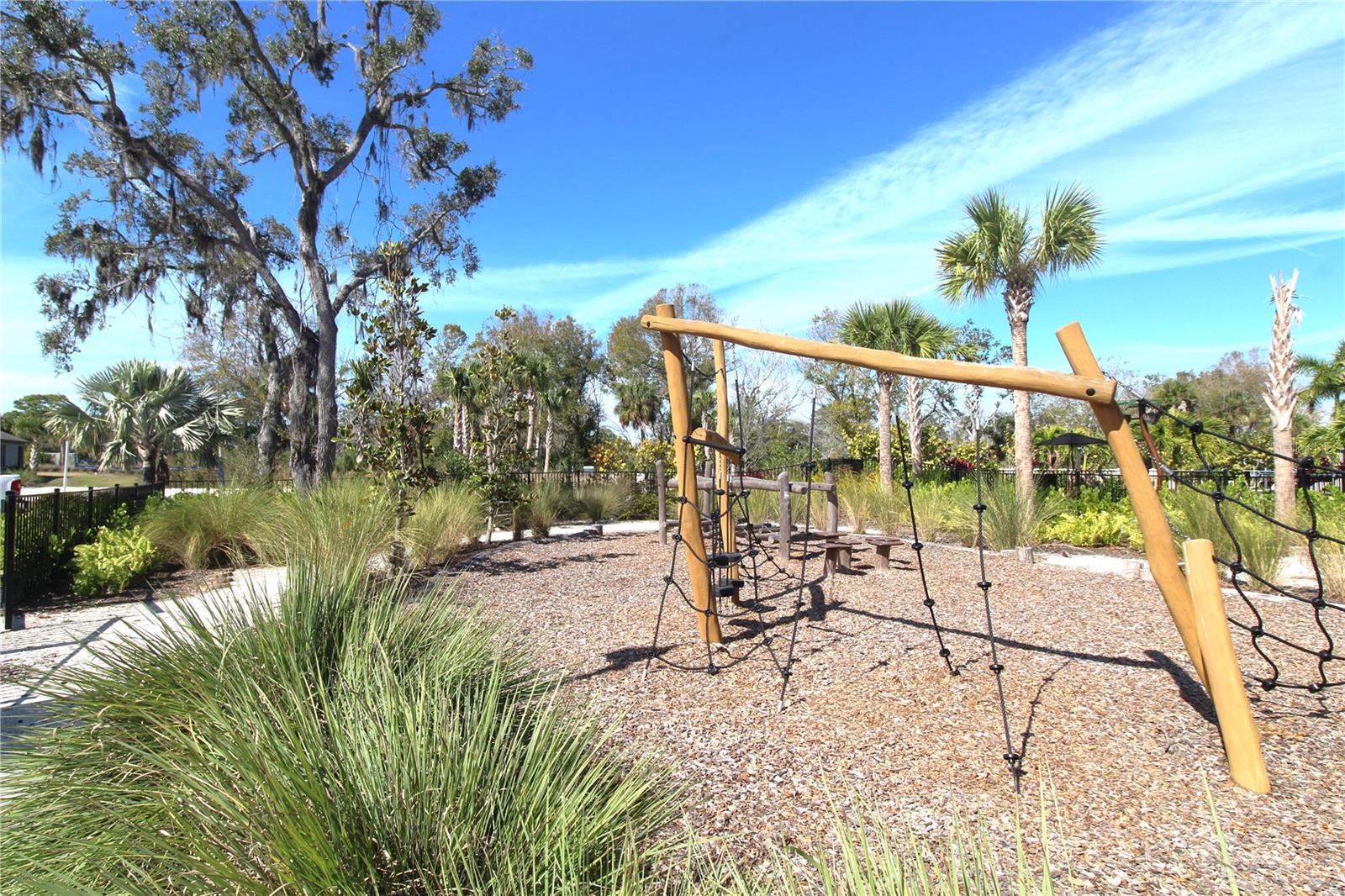 SORRENTO PH I - Residential Lease