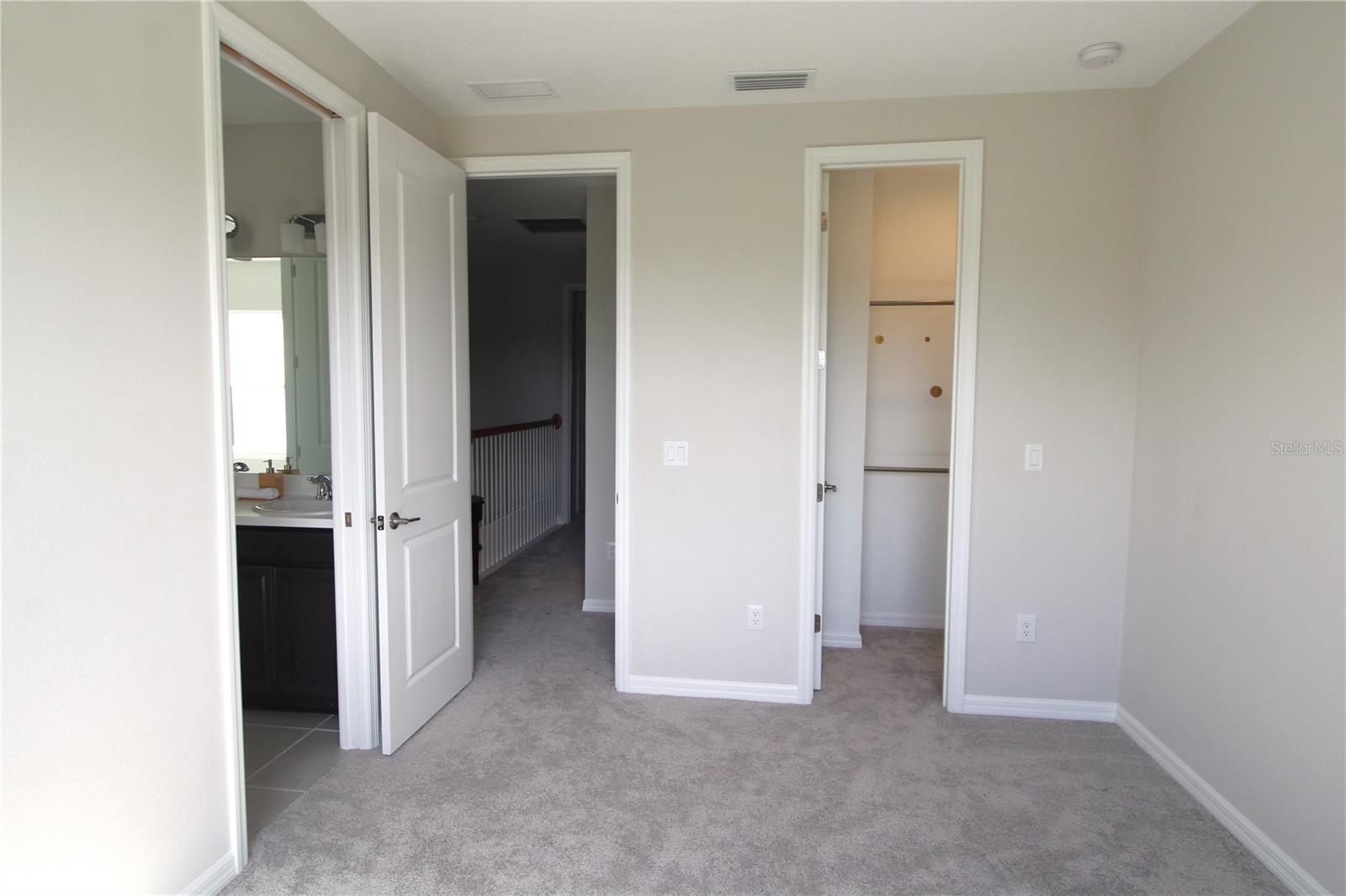 SORRENTO PH I - Residential Lease