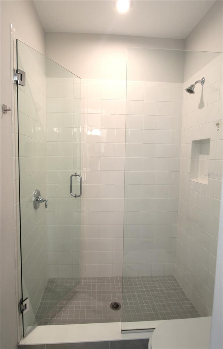 SORRENTO PH I - Residential Lease