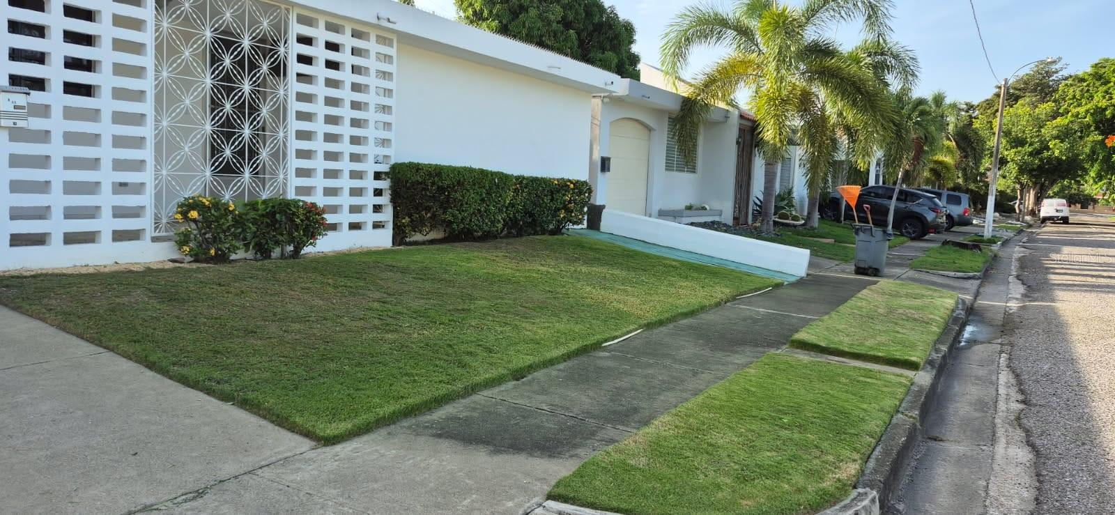 M-44 CALLE LUZ DIVINA JARDINES FAGOT
