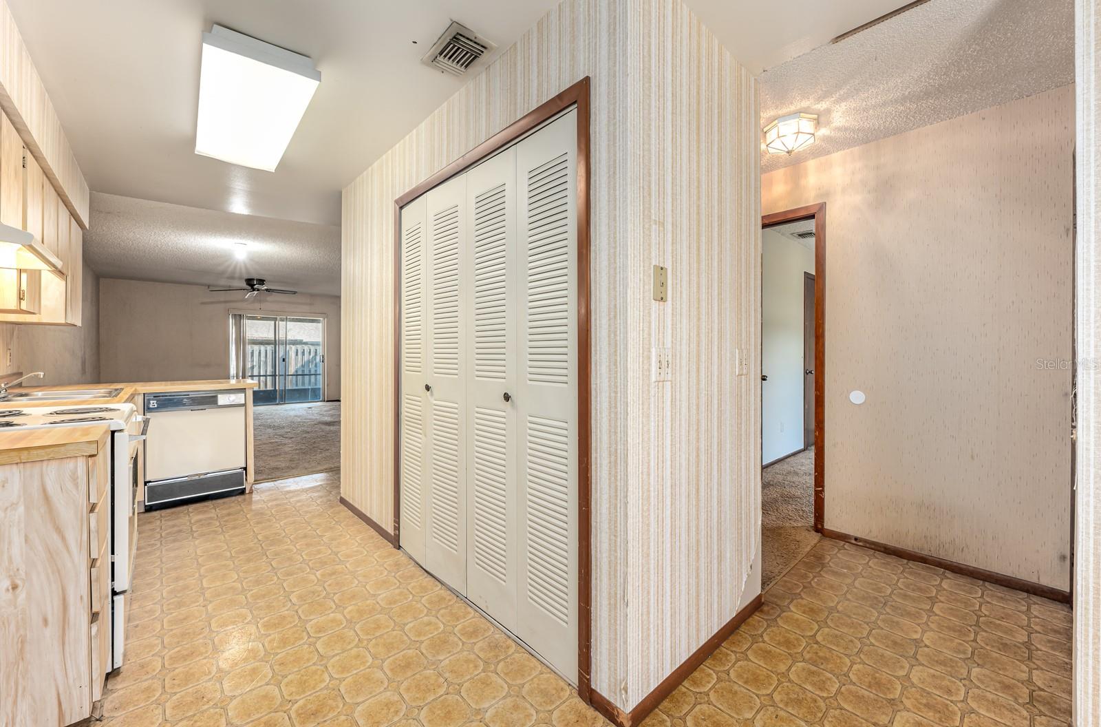 GOLDENROD VILLAS CONDO - Residential