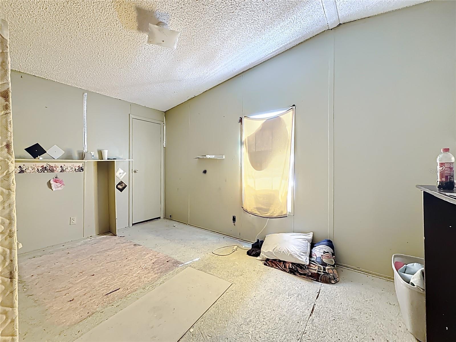 UNPLATTED - Residential