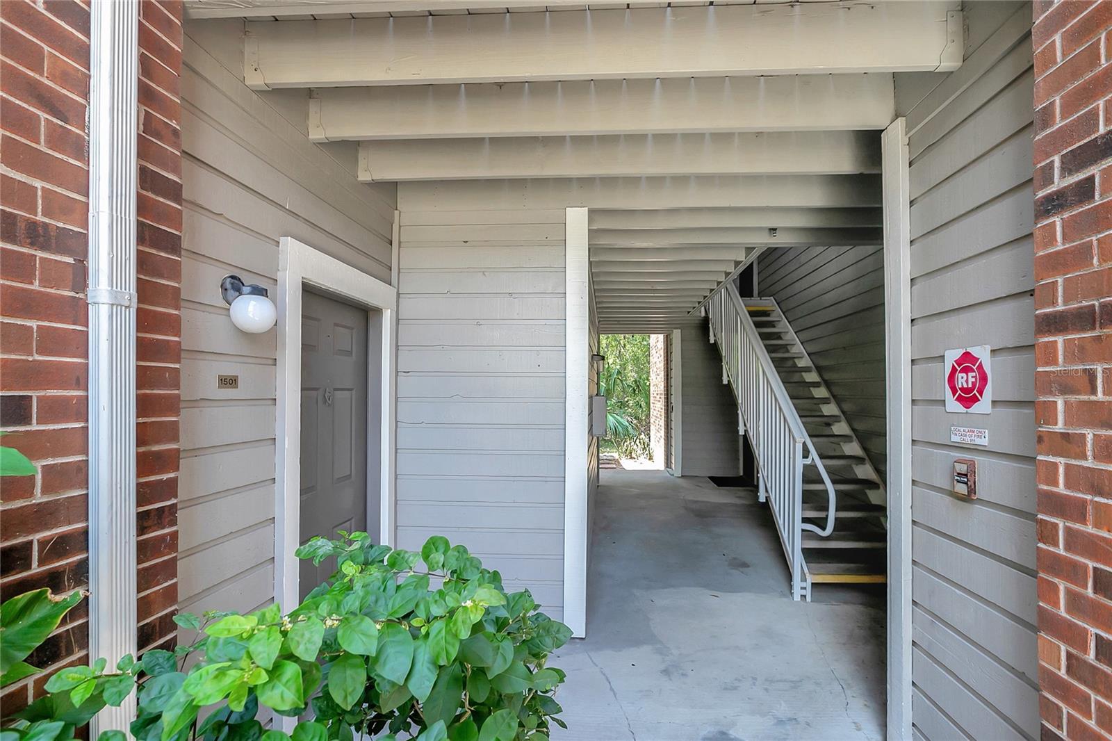 1400 GANDY BOULEVARD N 1504
