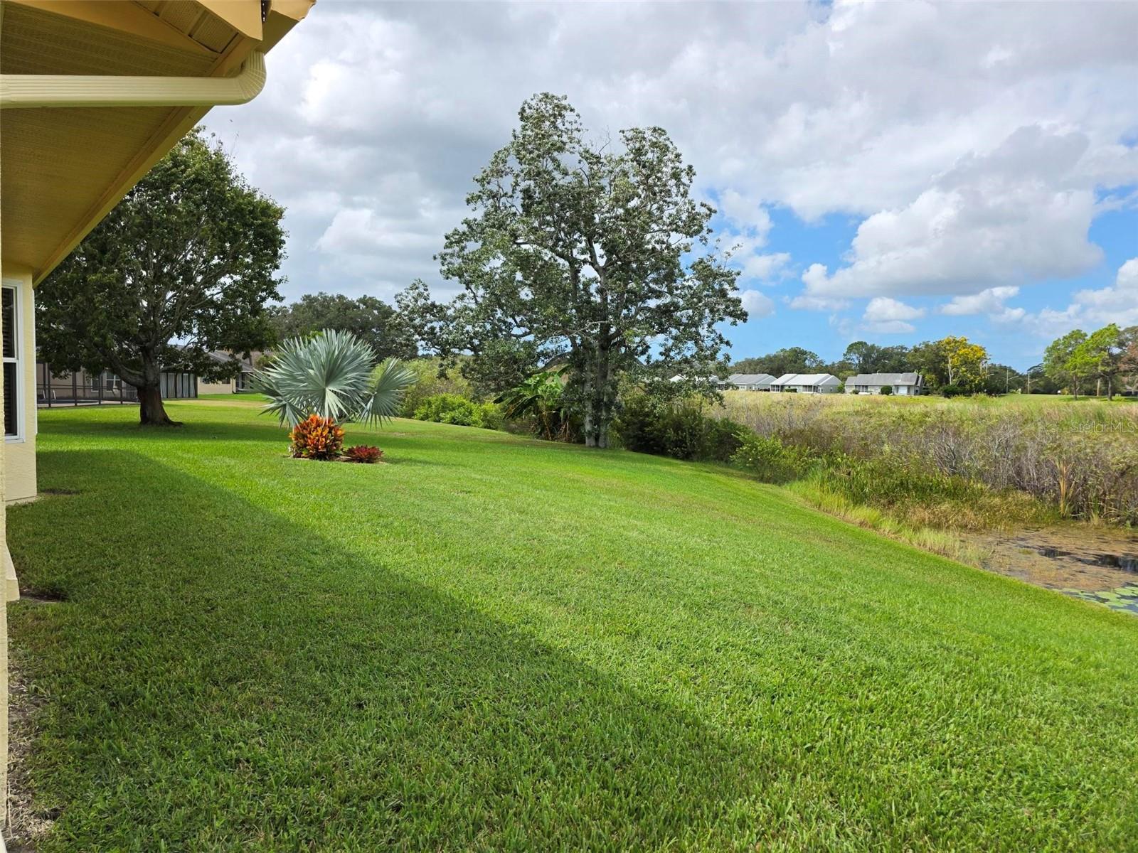 WOOD VIEW AT MEADOW OAKS - Residential