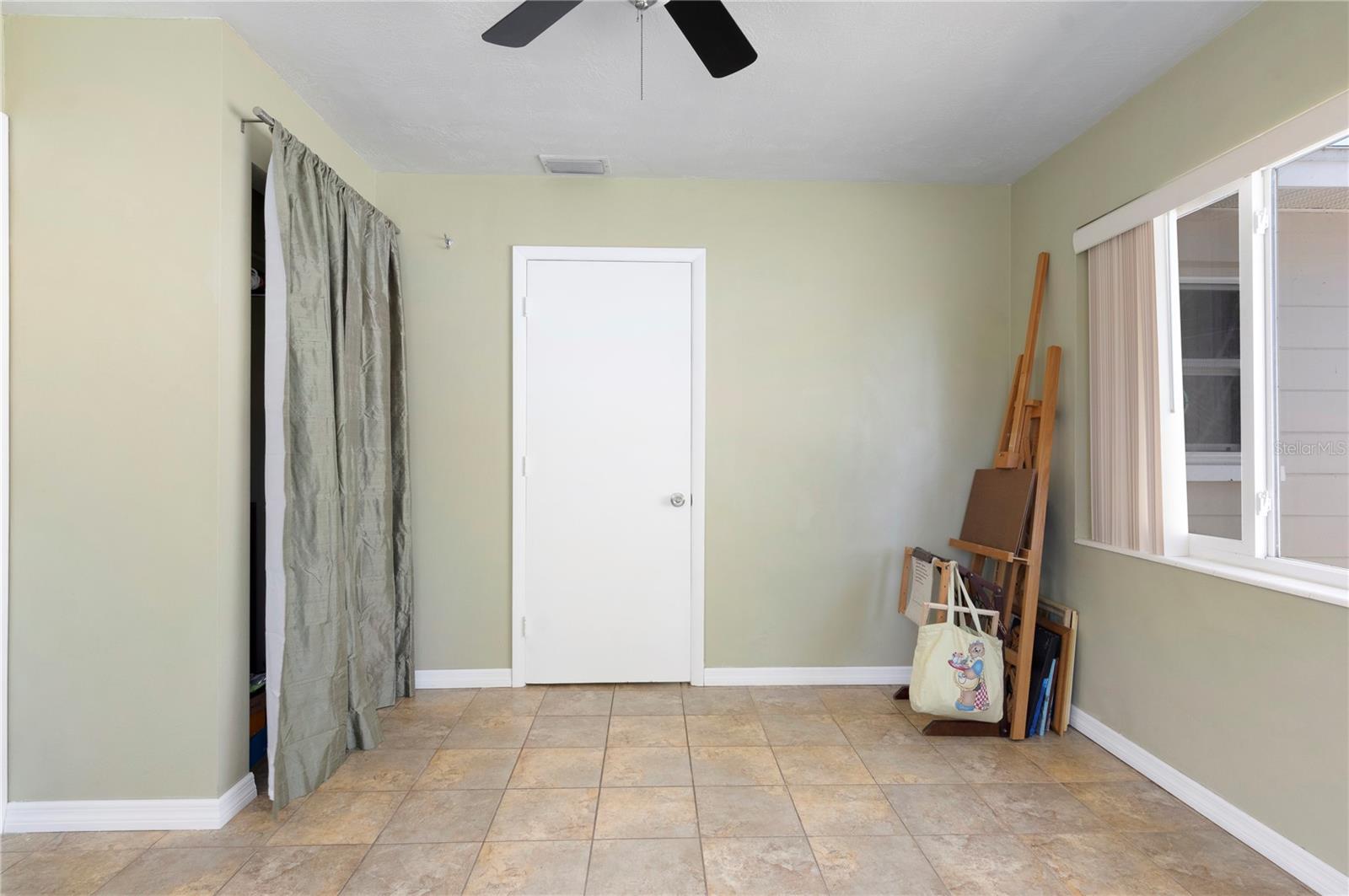 FAIRVIEW ESTATES - Residential