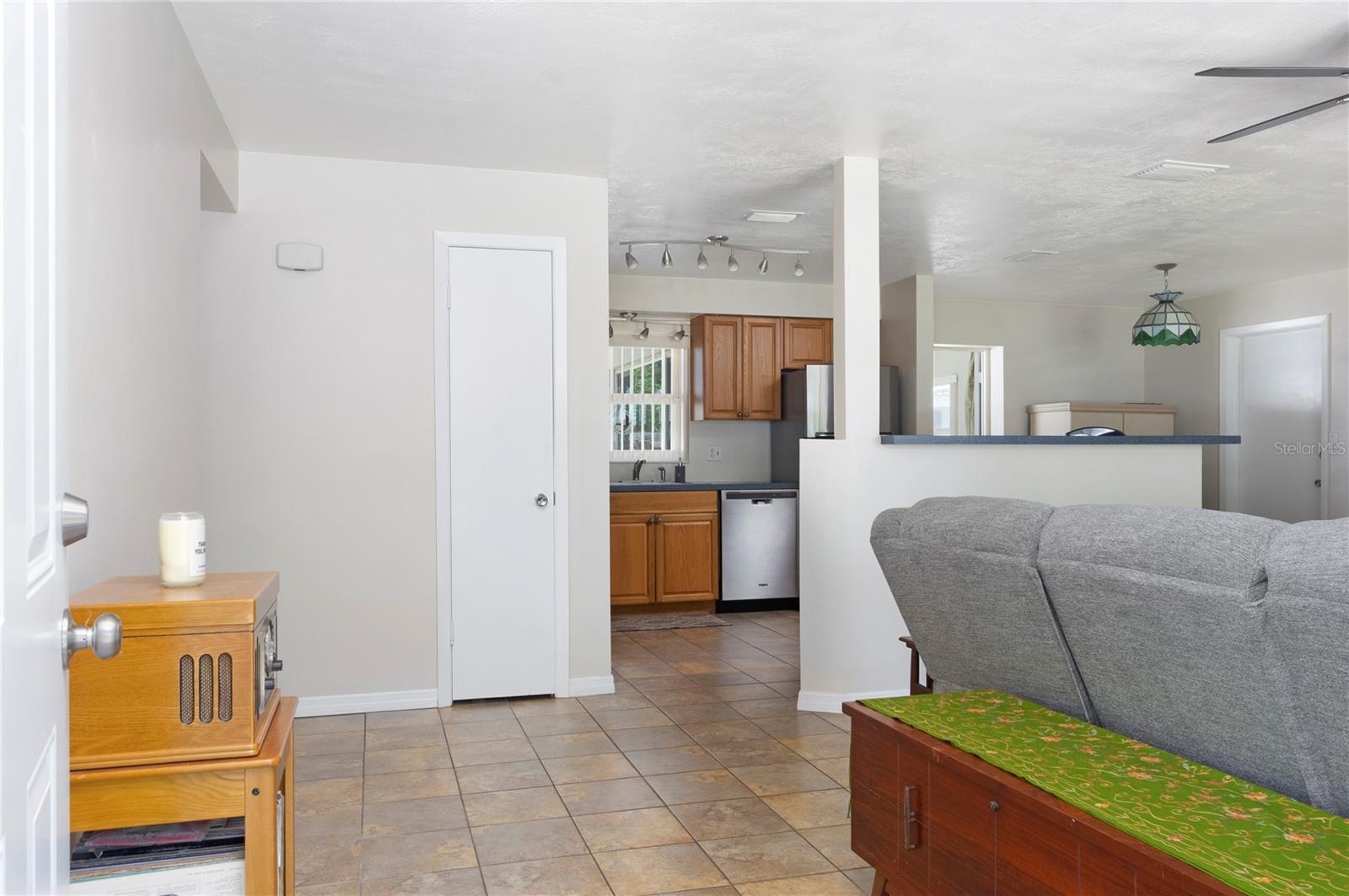 FAIRVIEW ESTATES - Residential