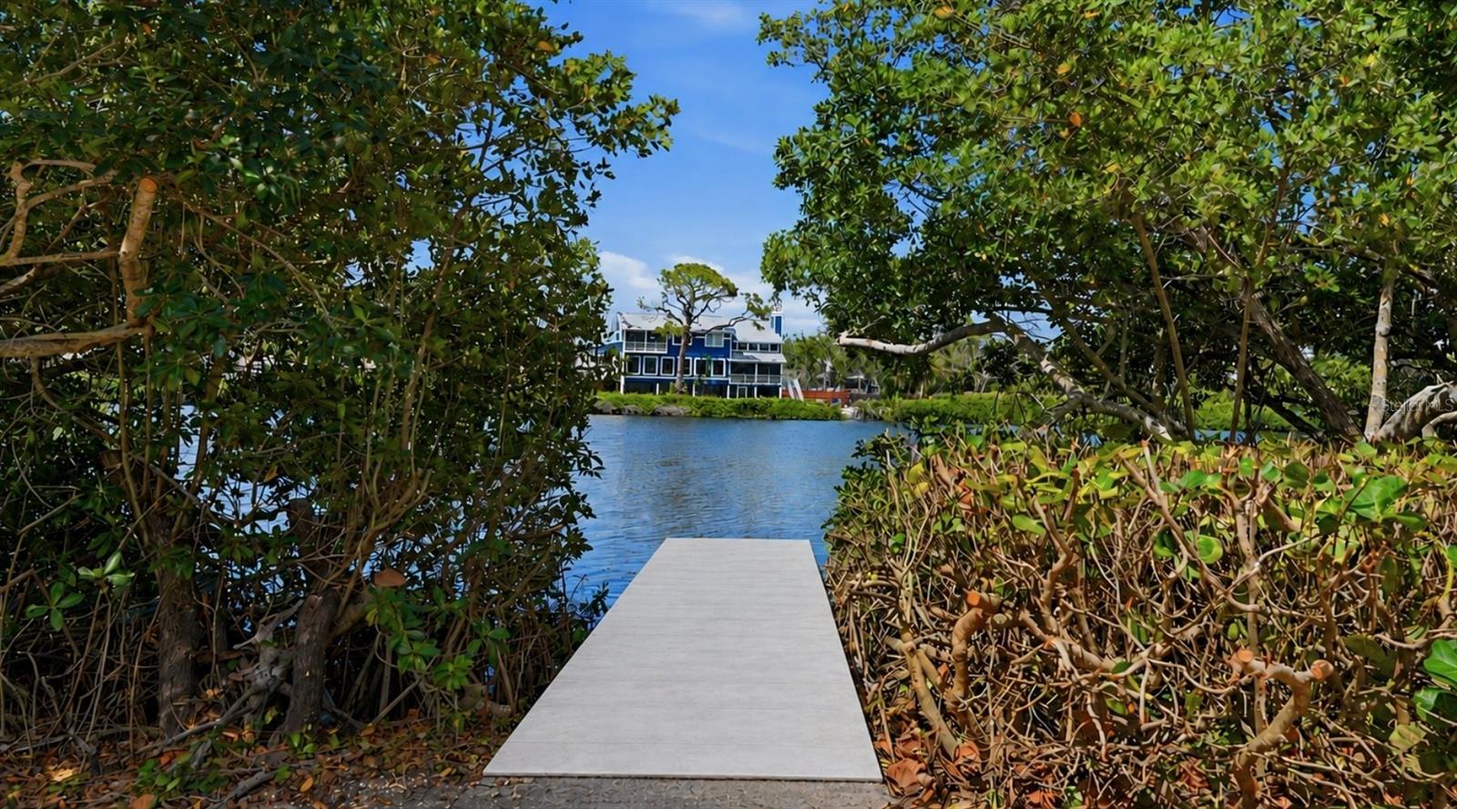 7723 SANDERLING ROAD