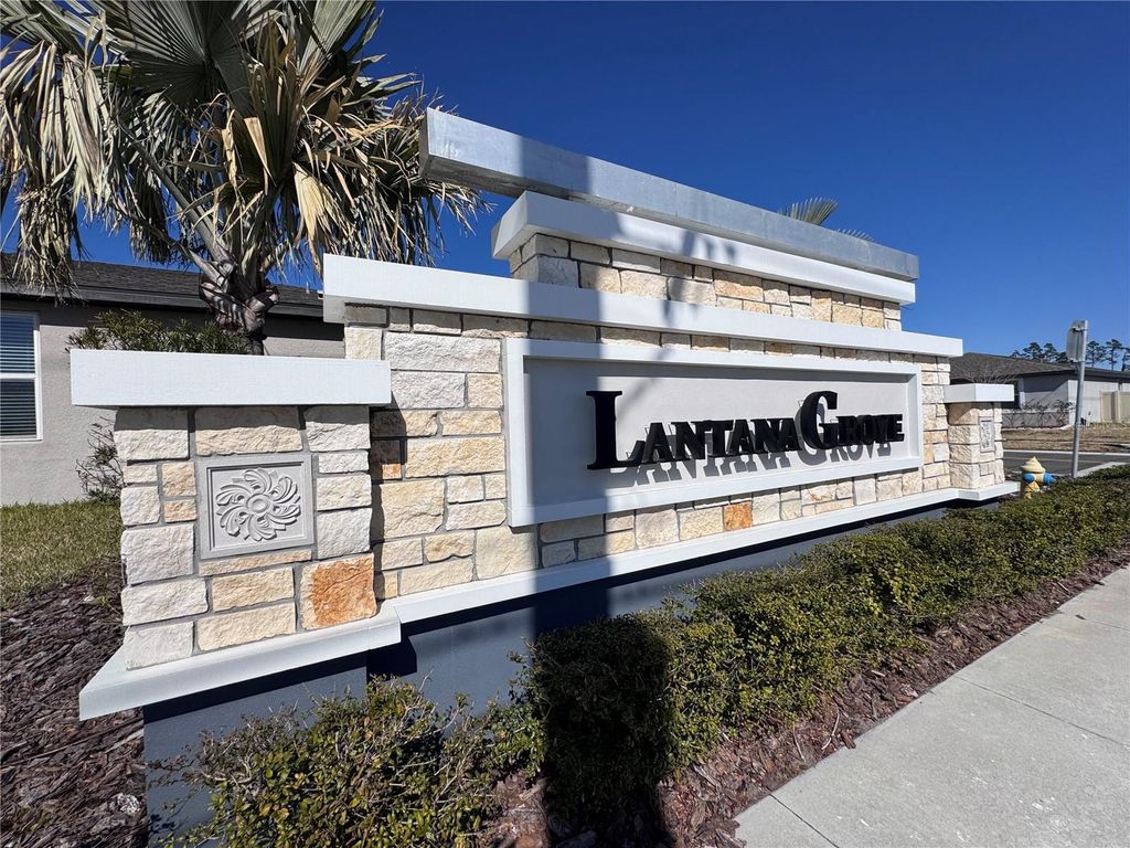 Photo of 3424 Birdie Hawkins Lane, Plant City, FL 33566 (MLS # S5143288)