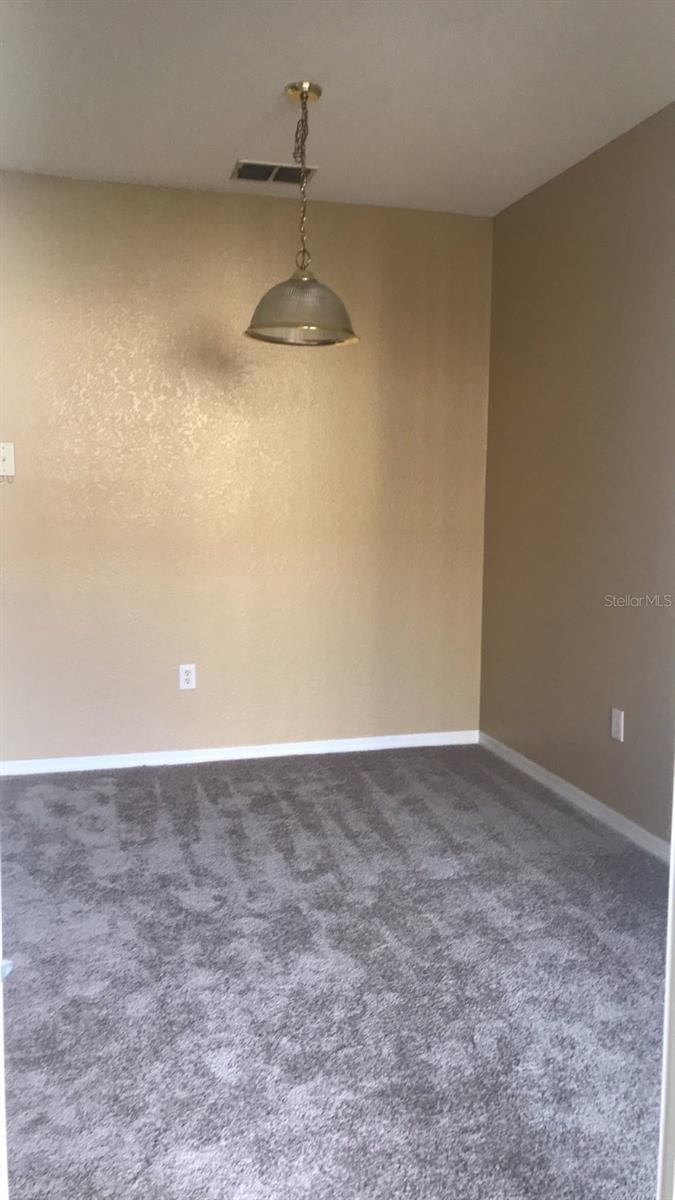 CRESCENT PLACE AT LAKE LOTUS CONDO - Residential Lease