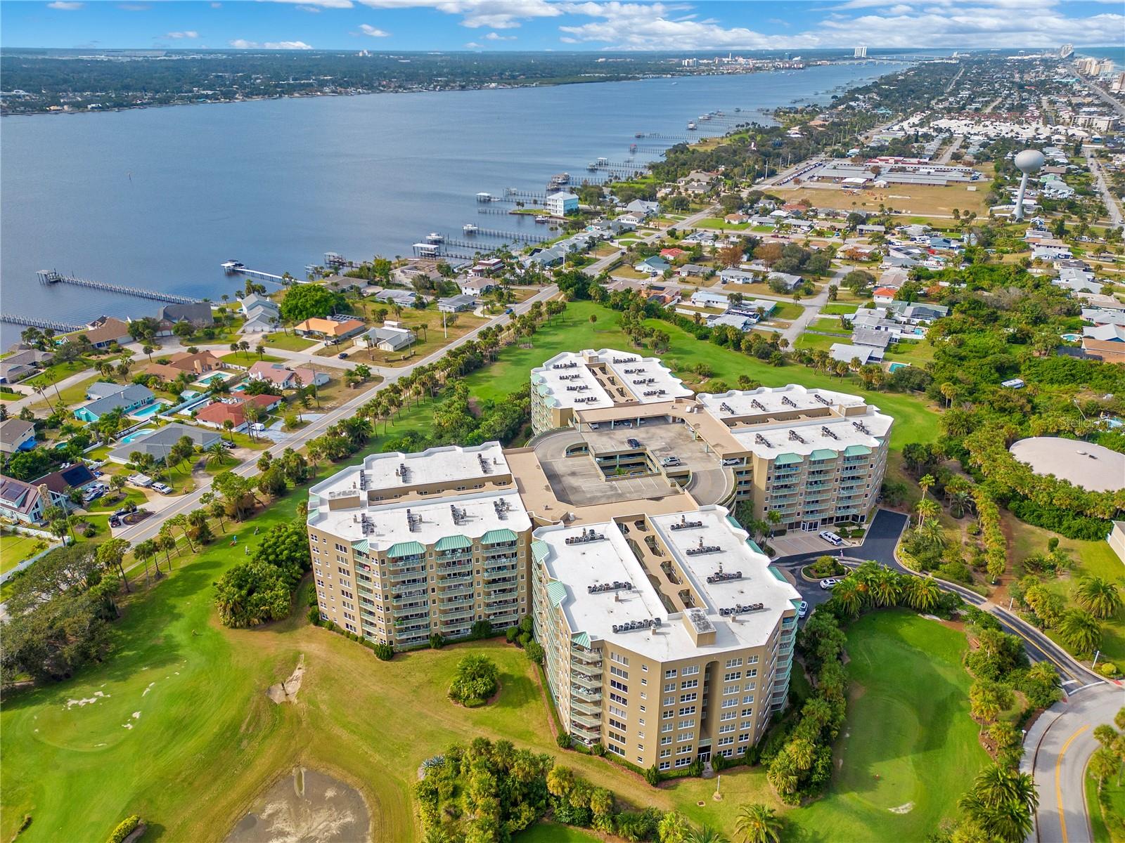 OCEANS CLOVERLEAF NORTH - Residential