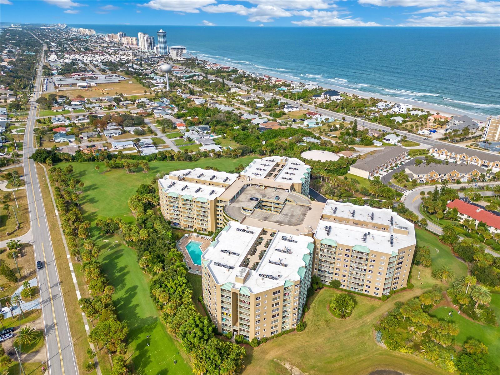OCEANS CLOVERLEAF NORTH - Residential