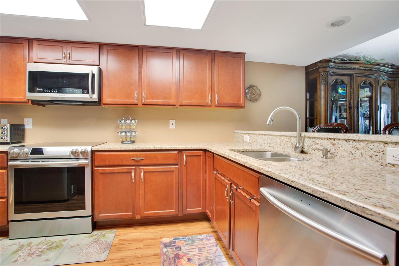 OCEANS CLOVERLEAF NORTH - Residential