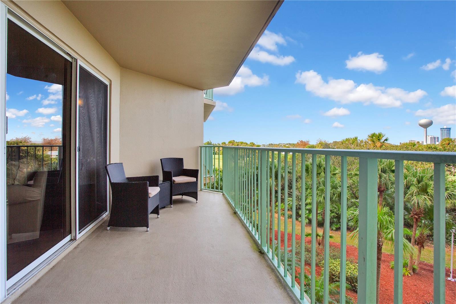 OCEANS CLOVERLEAF NORTH - Residential