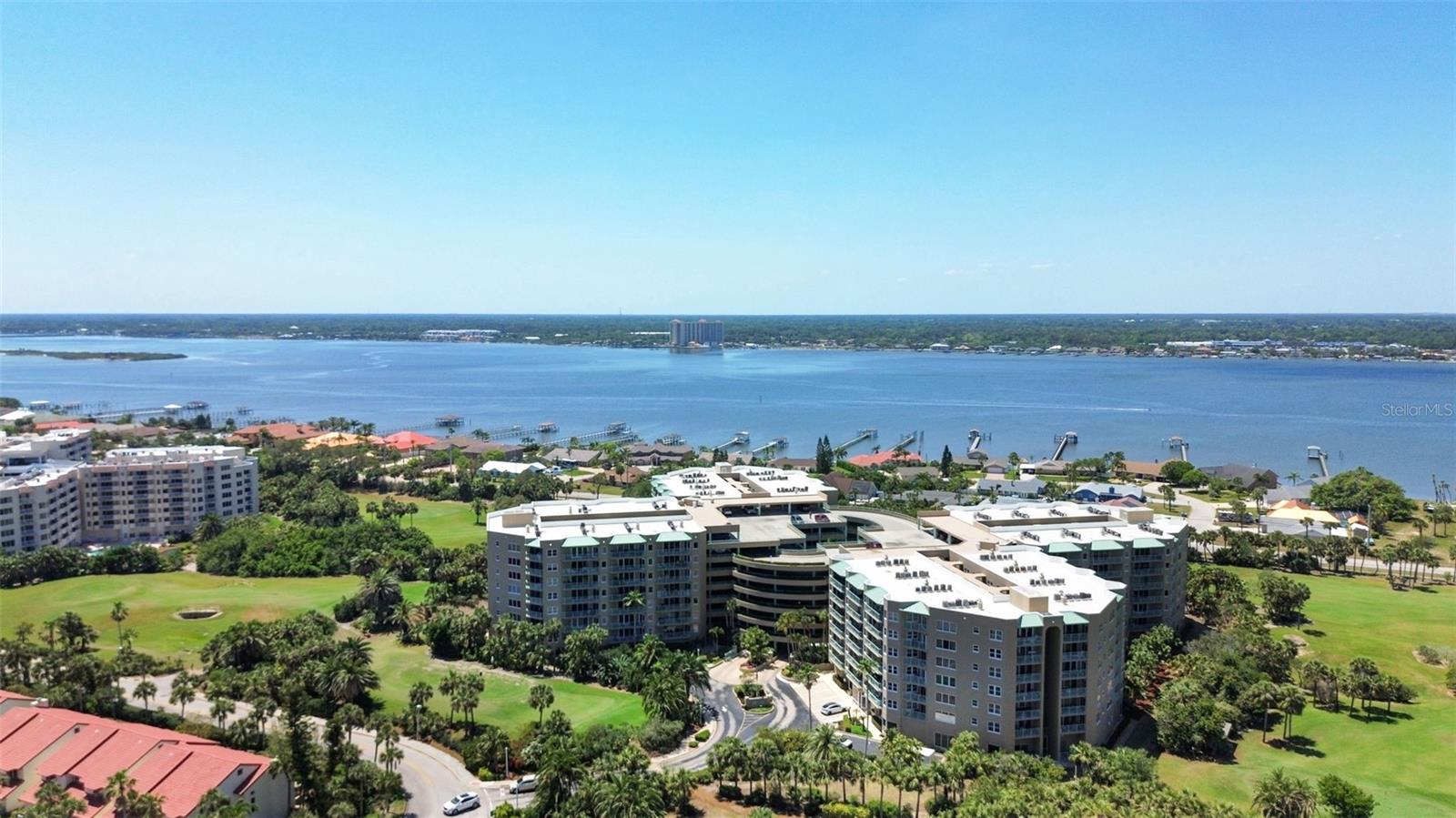 OCEANS CLOVERLEAF NORTH - Residential