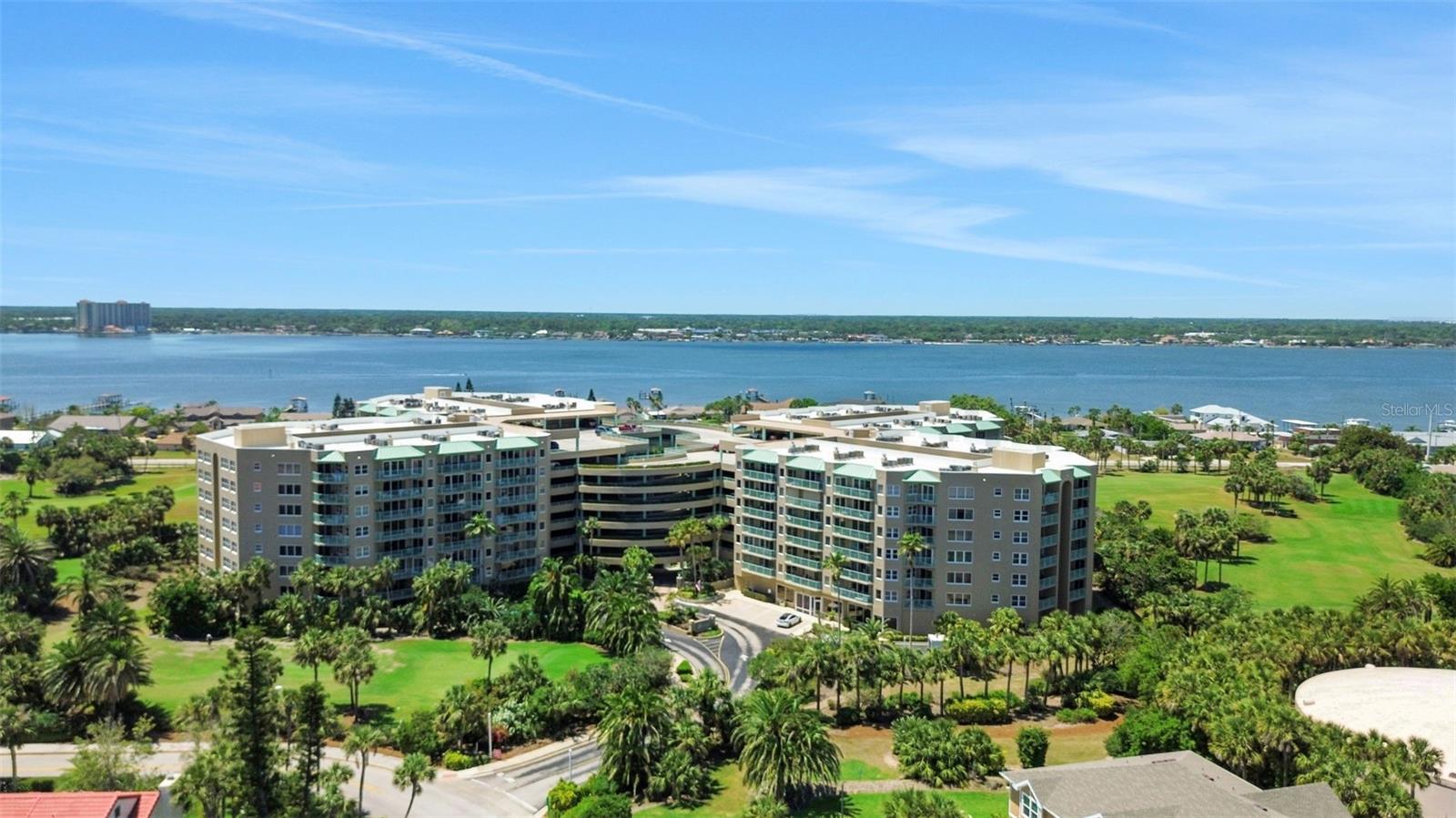 OCEANS CLOVERLEAF NORTH - Residential