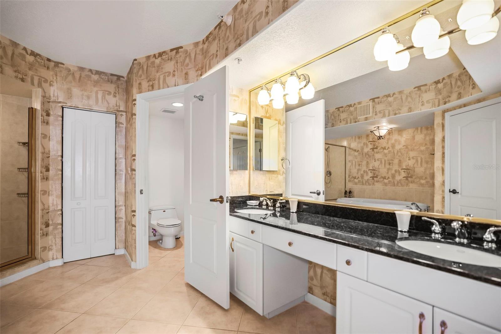 MARQUESA CONDO - Residential