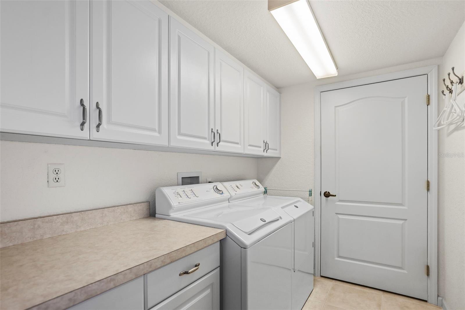 MARQUESA CONDO - Residential