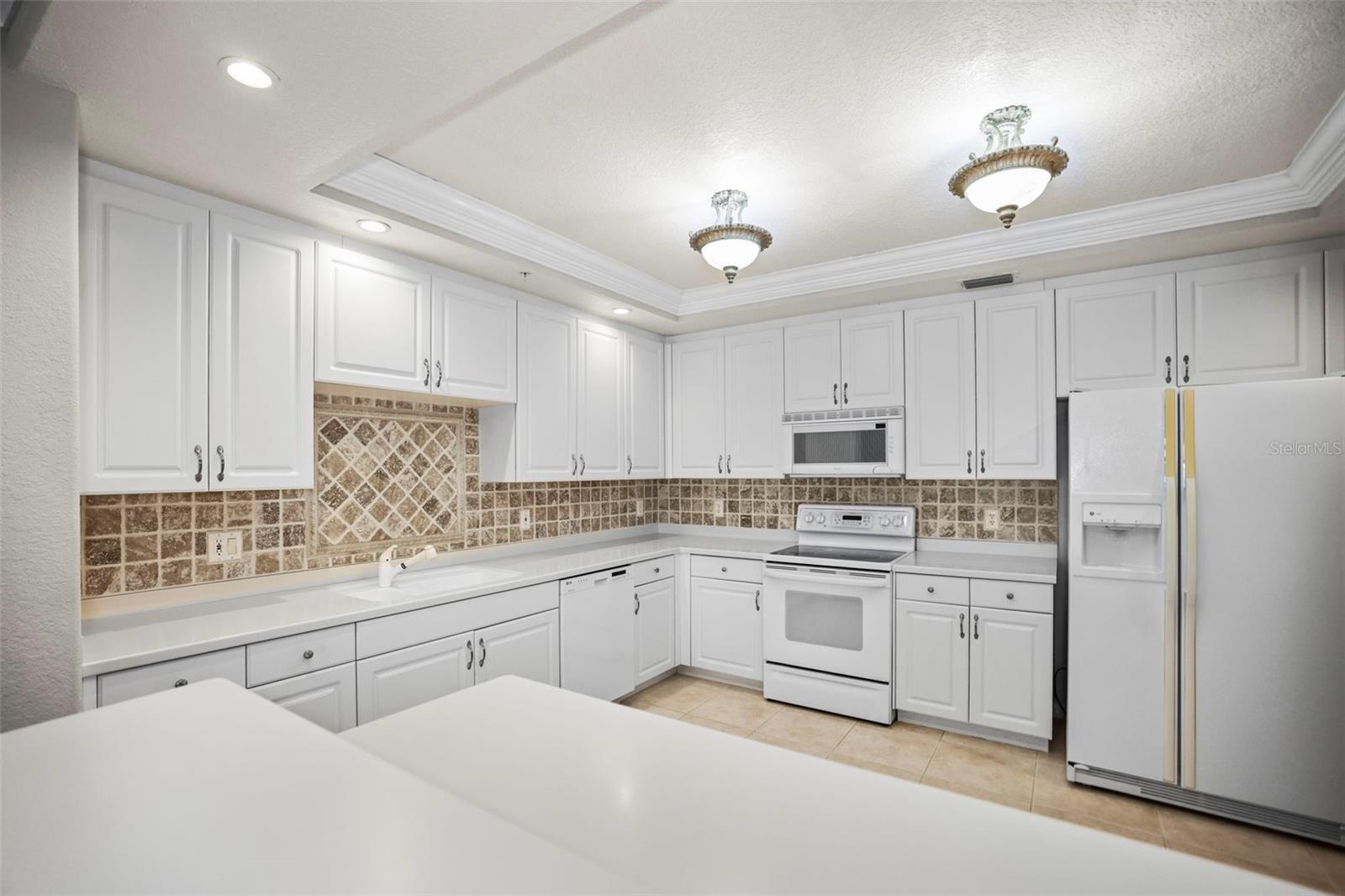 MARQUESA CONDO - Residential