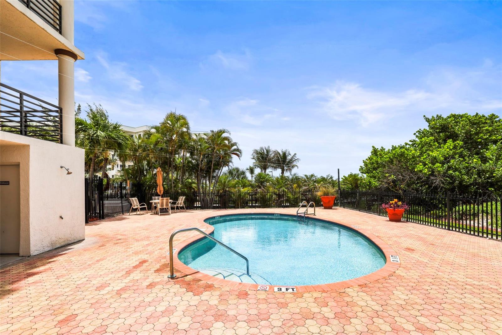 MARQUESA CONDO - Residential
