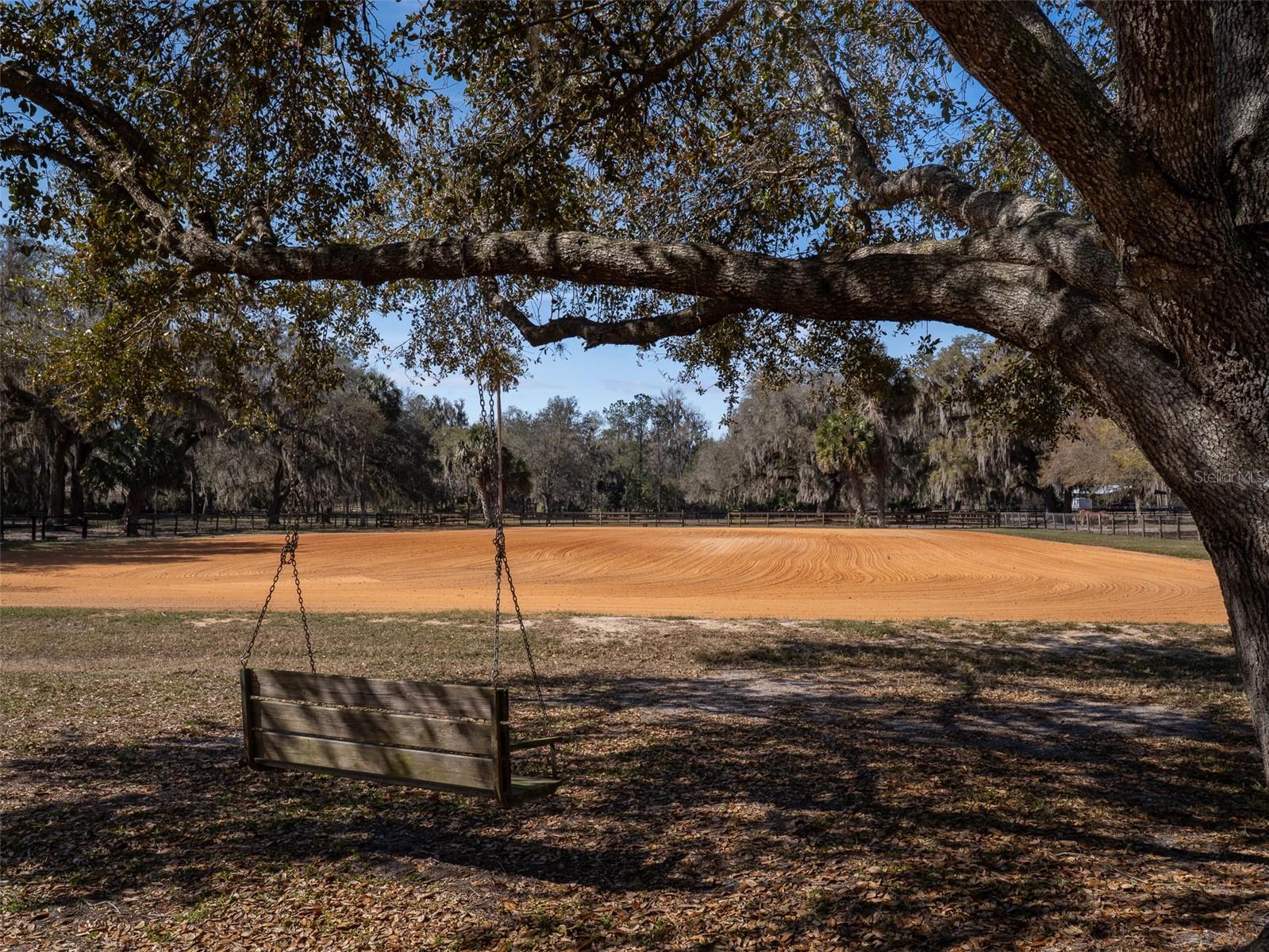 BROWN & DIALS - Residential