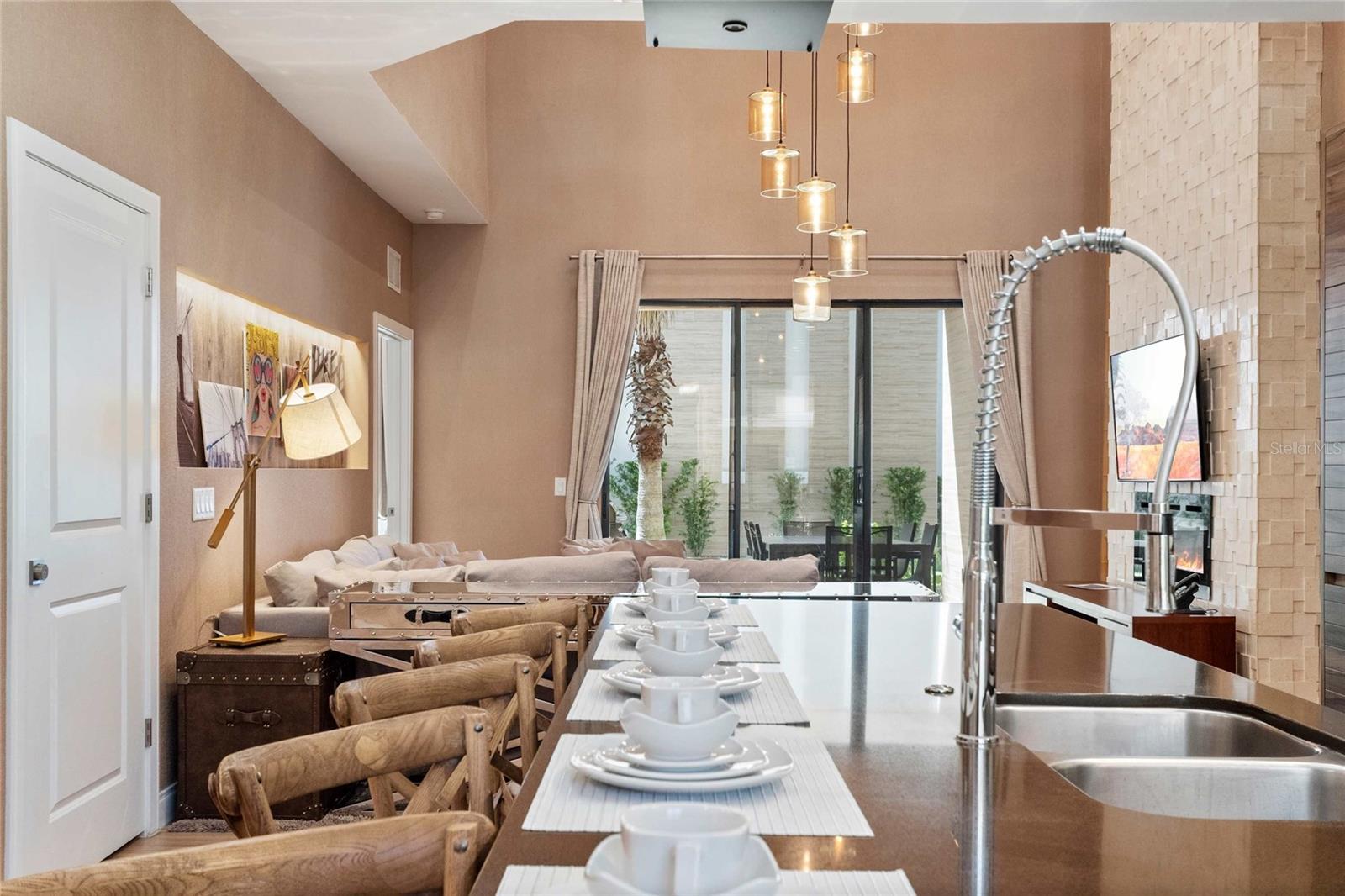 MAGIC VILLAGE RESORT - Residential Lease