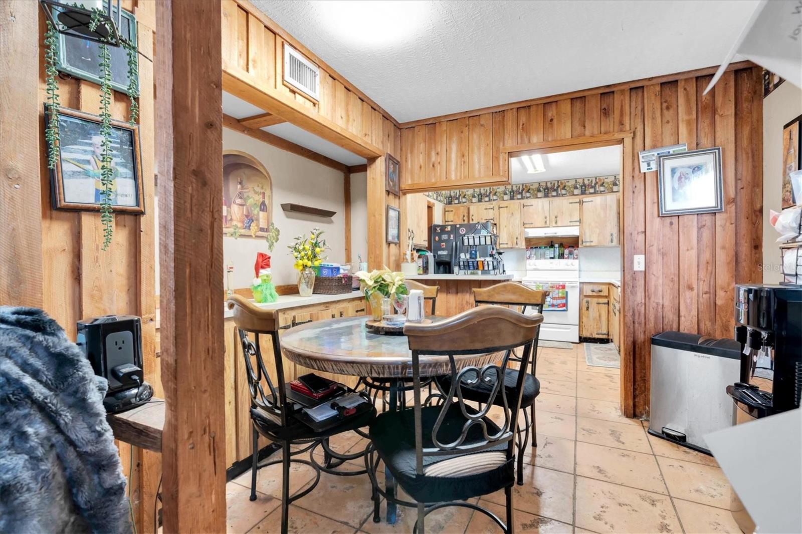 ZZZ | UNPLATTED - Residential