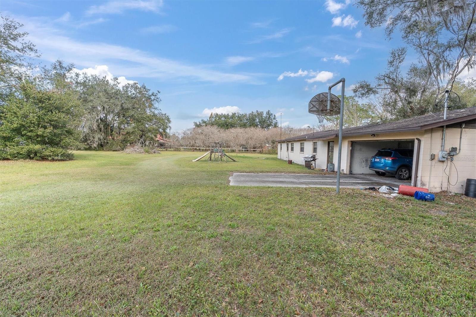 ZZZ | UNPLATTED - Residential