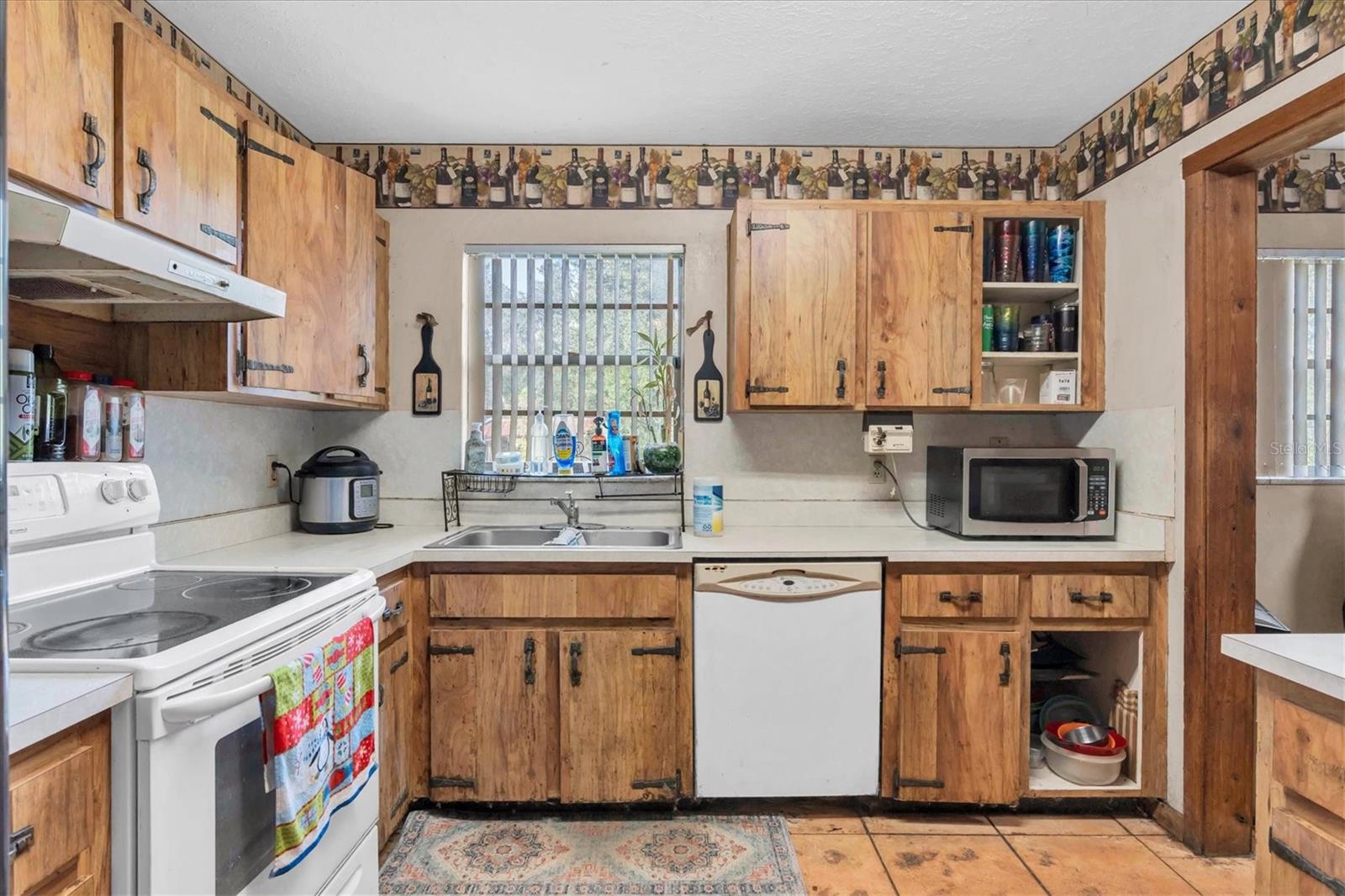 ZZZ | UNPLATTED - Residential