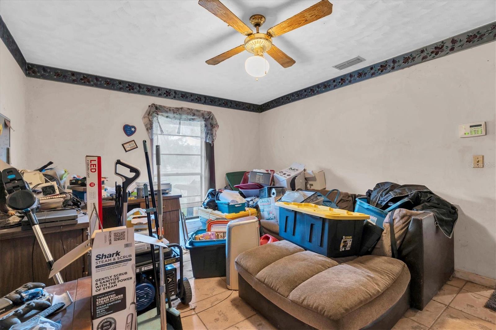 ZZZ | UNPLATTED - Residential