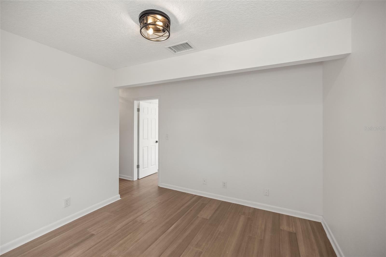 BRAEMOOR GROVE - Residential