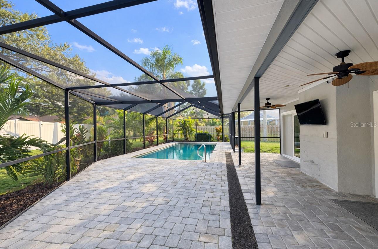 BRAEMOOR GROVE - Residential