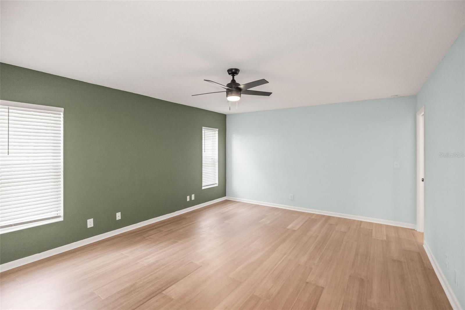 BRAEMOOR GROVE - Residential