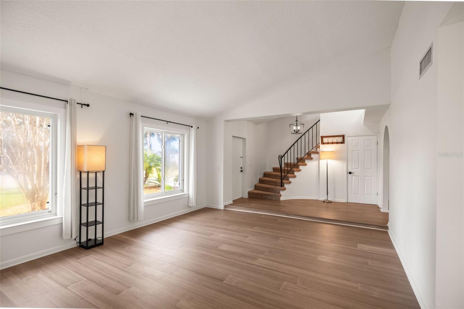 BRAEMOOR GROVE - Residential