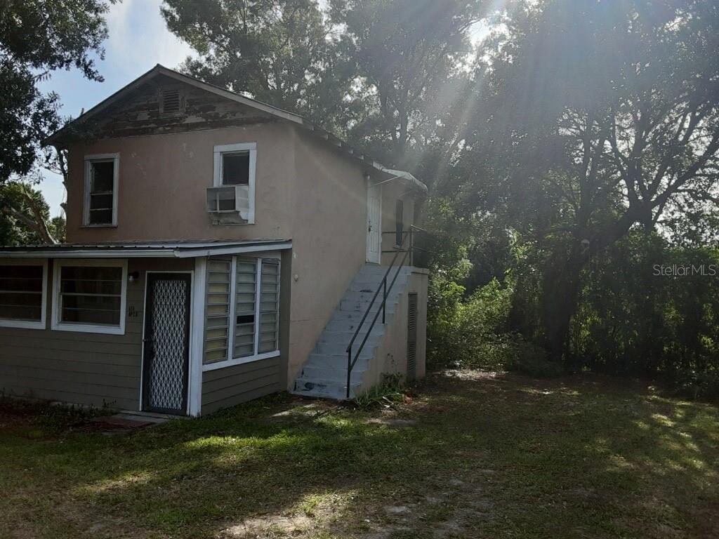 Choose to rent with confidence from a licensed real estate brokerage. Our application process is quick and easy! Reach out via this website or give us a call to schedule a tour and apply today!
THIS PROPERTY IS PRE-LISTED NOW!
We're excited to announce that this property is pre-listed. Although it requires some tender loving care and isn't in mint condition, our committed team is eager to help turn it into your new home by your preferred move-in date.
NOTE: Some pre-listed properties may not be fully available for tours, but feel free to drive by at your convenience! For additional information, don't hesitate to get in touch.
We proudly welcome all pets!
This charming home is ideal for comfortable living! With its spacious layout, this residence offers everything you need to relax and enjoy life. Don't miss out on the opportunity to make this house your new home! Contact us today for more information!
This company is committed to supporting the guidelines of the U.S. Fair Housing Act (Title VIII of the Civil Rights Act of 1968), as amended, which prohibits discrimination in the sale, rental, and financing of housing transactions because of race, color, religion, sex, handicap, familial status, or national origin. The move-in fee varies between two to three times the rent, based on the results of your application. Alabama LLC, CQ1056586.