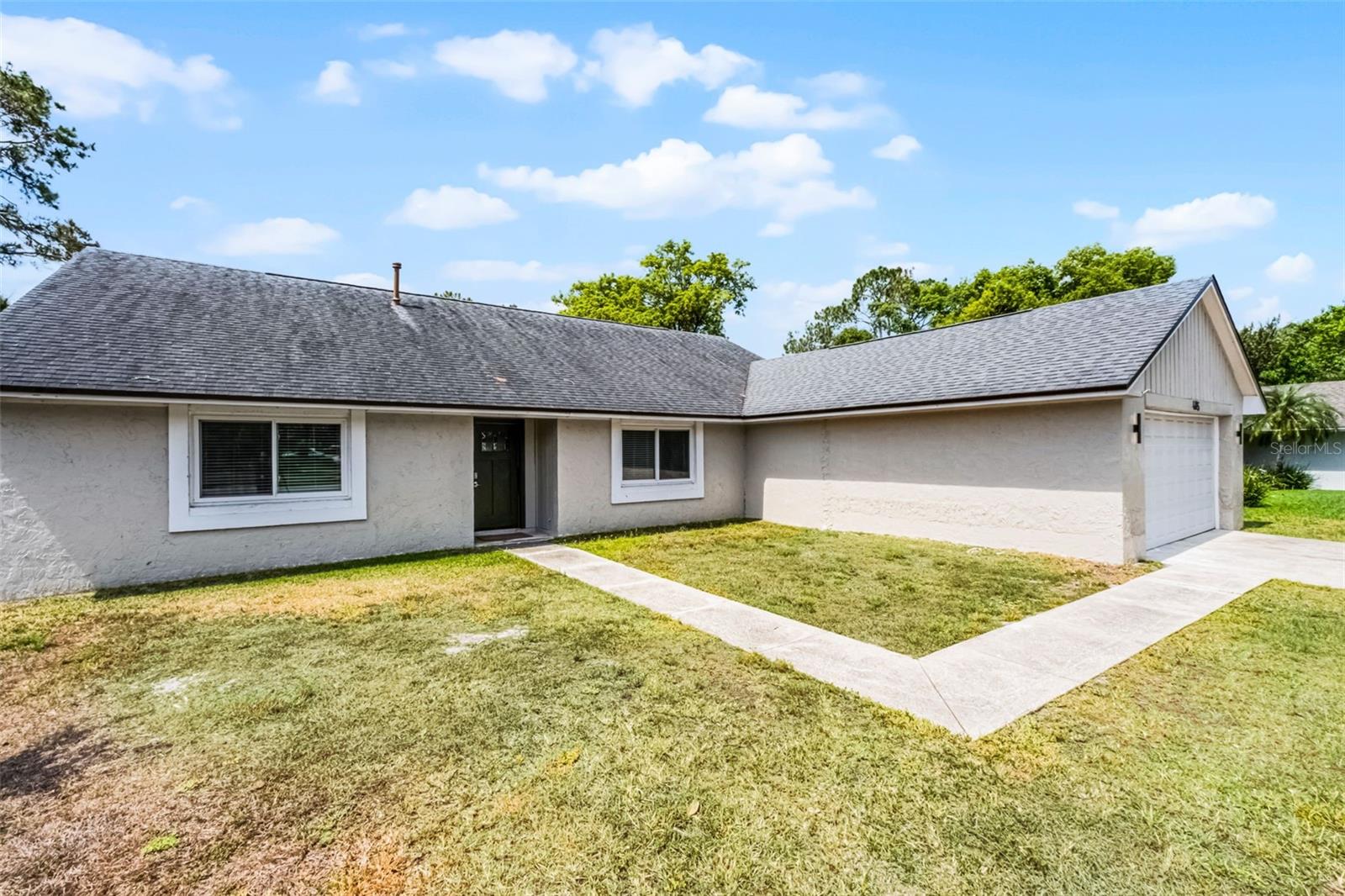 GREENWOOD LAKES UNIT 3 - Residential Lease