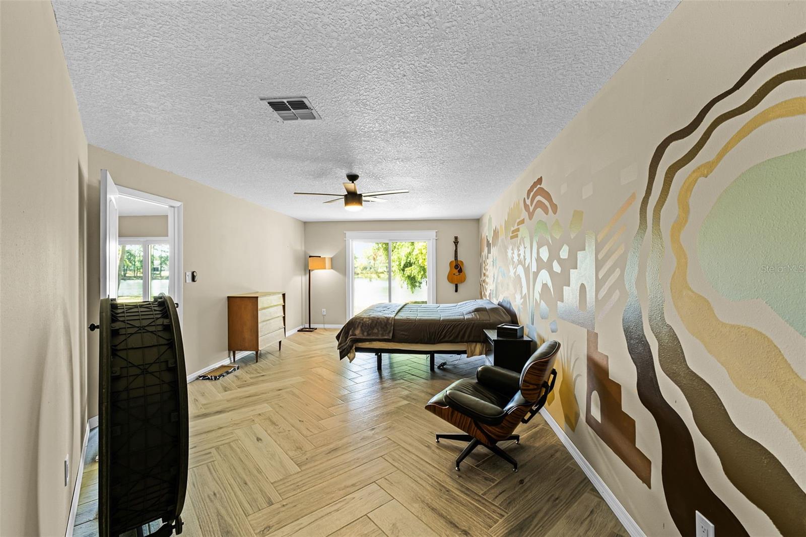 GREENWOOD LAKES UNIT 3 - Residential Lease