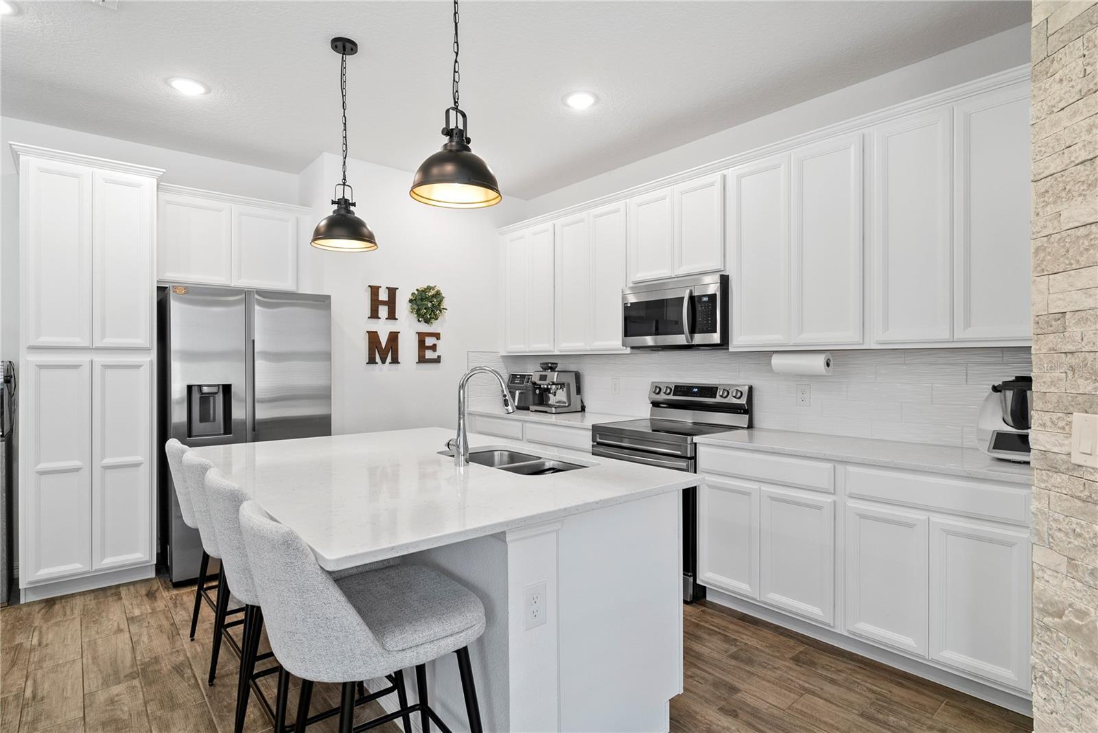 7363 MEZZANO LANE