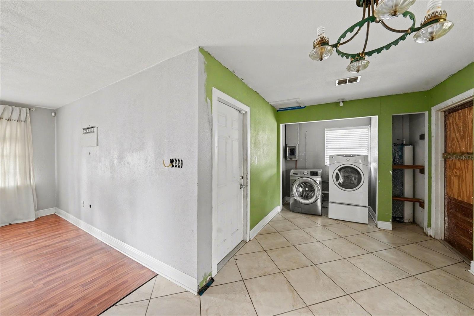 UNPLATTED - Residential