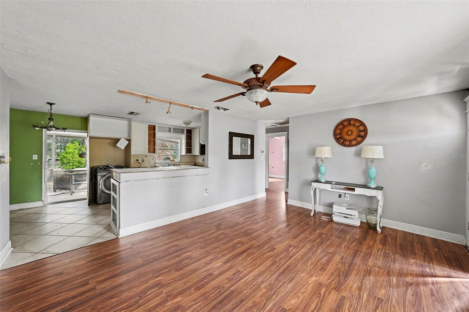 UNPLATTED - Residential