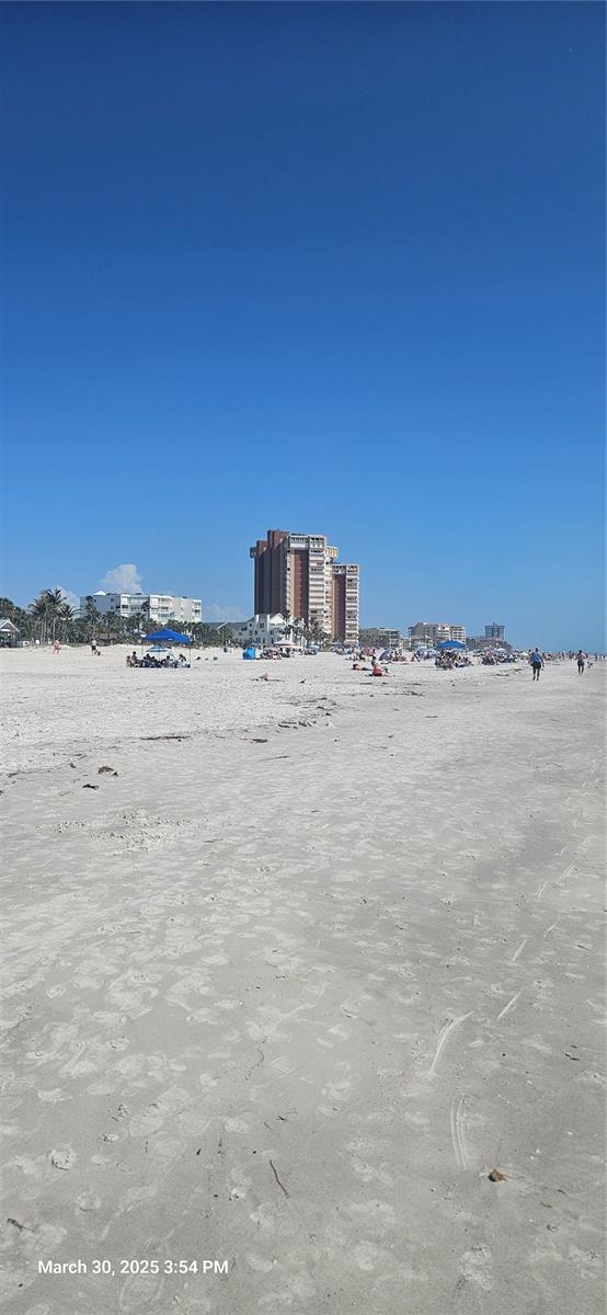 REDINGTON TOWERS BLDG 2 CONDO - Residential