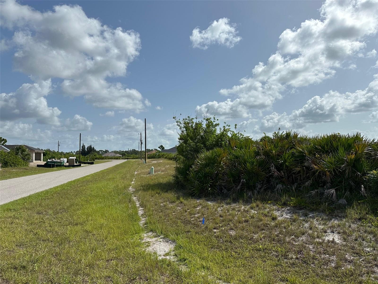 ROTONDA LAKES - Land