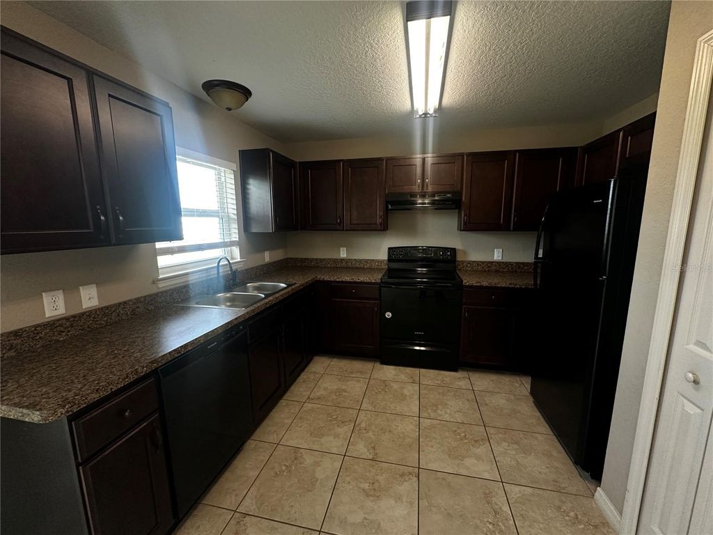 Photo of 16362 SW 27 Terrace Road, Ocala, FL 34473 (MLS # OM721948)