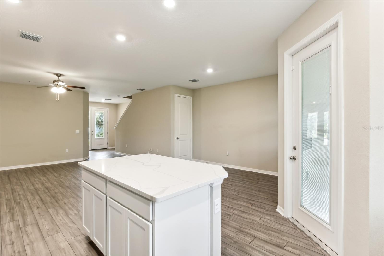 MIRADA PRCL 21-1 - Residential Lease